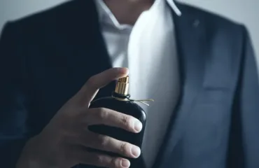 Vybir cholovichykh nishevykh parfumiv rekomendatsiyi vid TIMSS